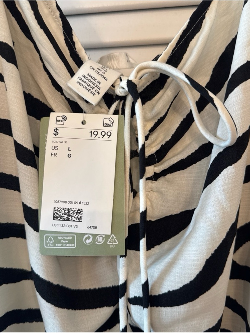 H&M Black & Cream Striped Puff-Sleeve Tie-Front Top - Picture 2 of 4